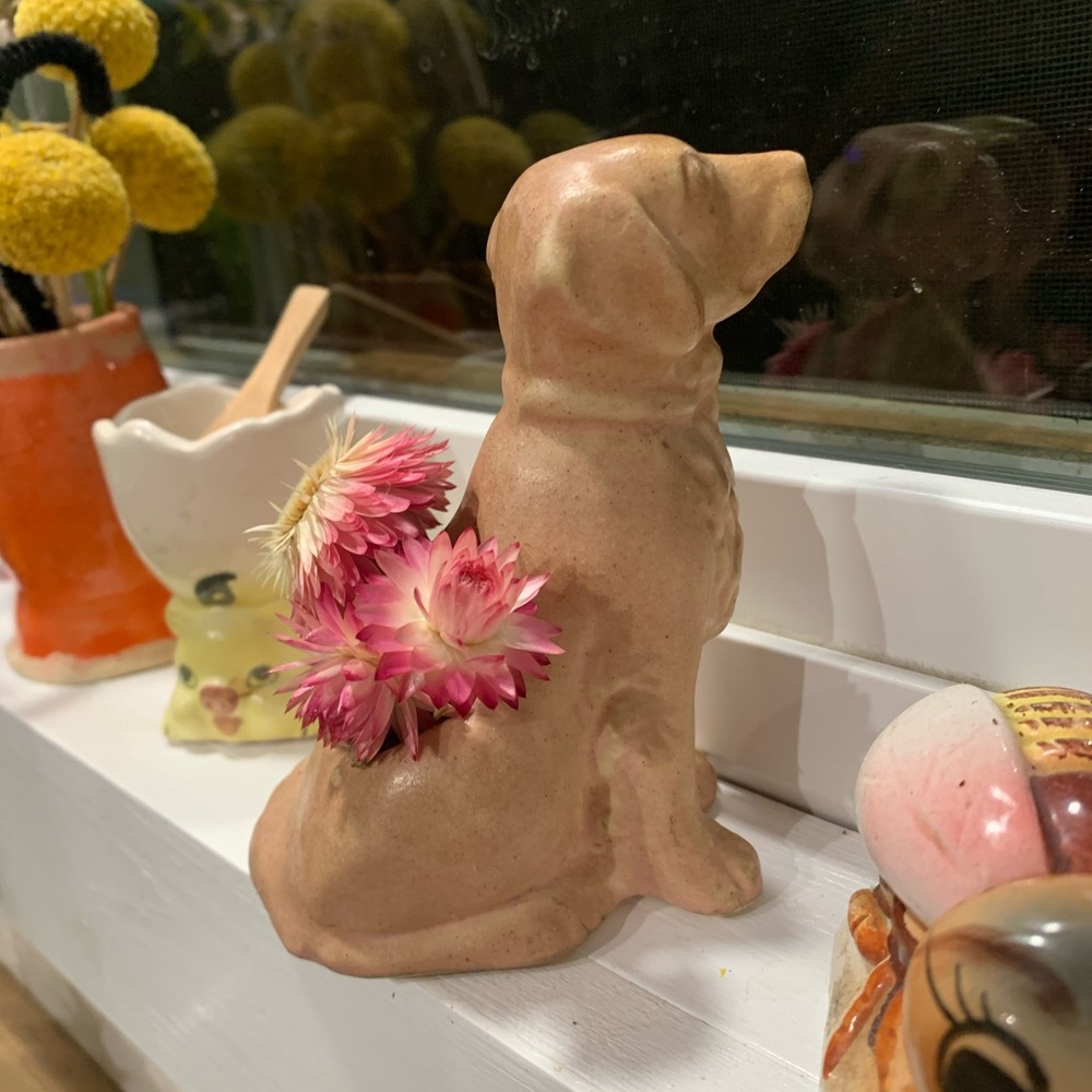 Golden Retriever Bud Vase Figurine